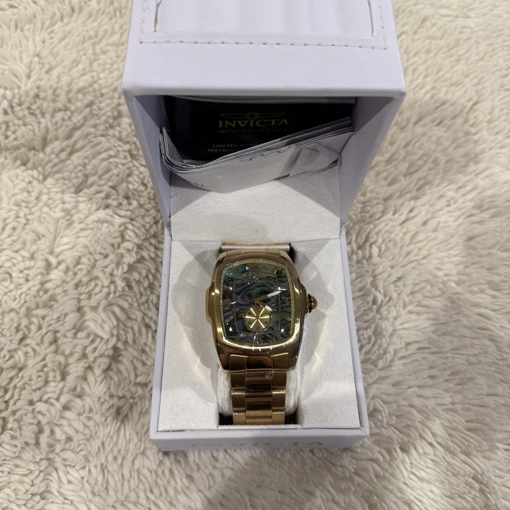 INVICTA LUPAH 39817 Men's Quartz Watch - 47mm Pearl Face Seashell Green‎ Blue